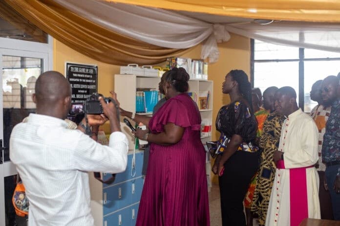 Bookshelves filled with books at the Kotei library